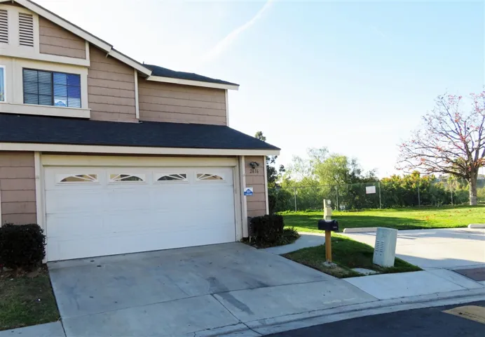 2616 Caminito Zopilote, San Diego, California 92105