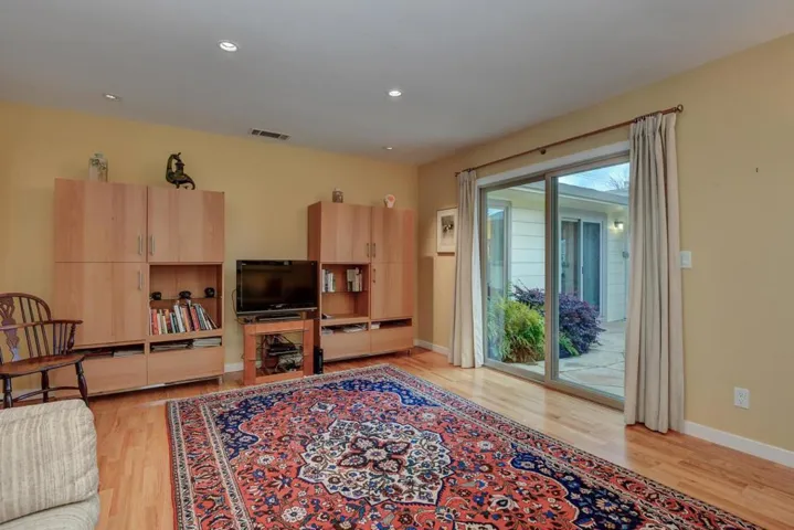 1825 Cedar Street, San Carlos, California 94070