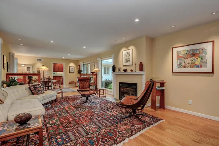 1825 Cedar Street, San Carlos, California 94070