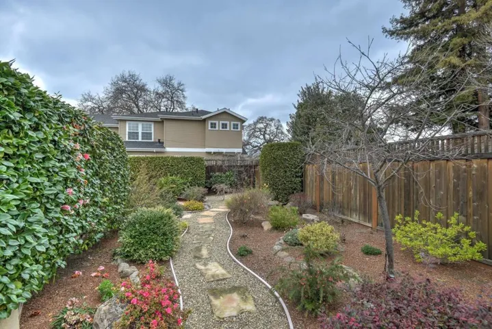 1825 Cedar Street, San Carlos, California 94070