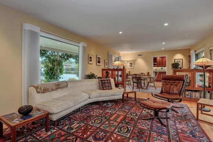 1825 Cedar Street, San Carlos, California 94070