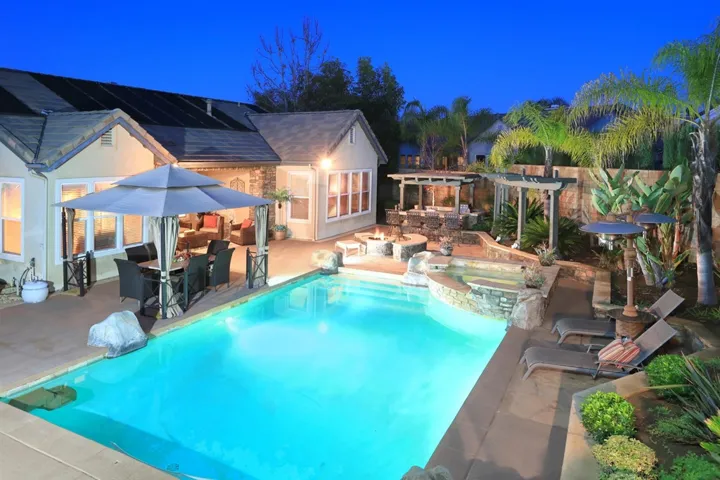 12672 Gaillon Court, San Diego, California 92128