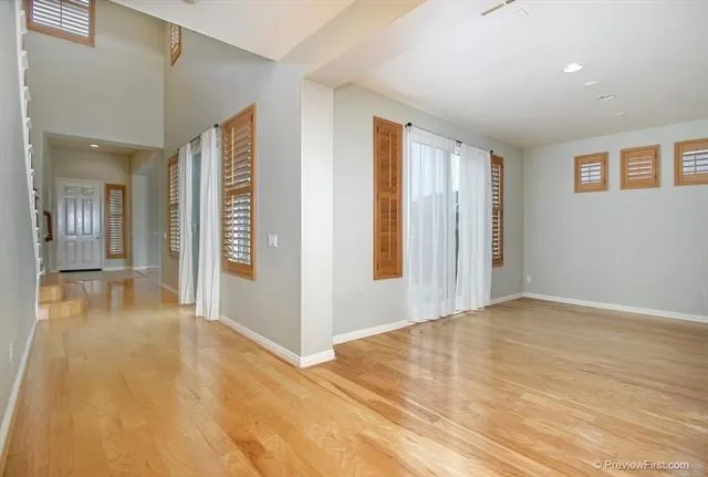 7385 Calle Conifera, Carlsbad, California 92009