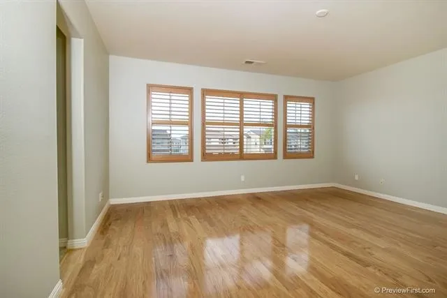 7385 Calle Conifera, Carlsbad, California 92009