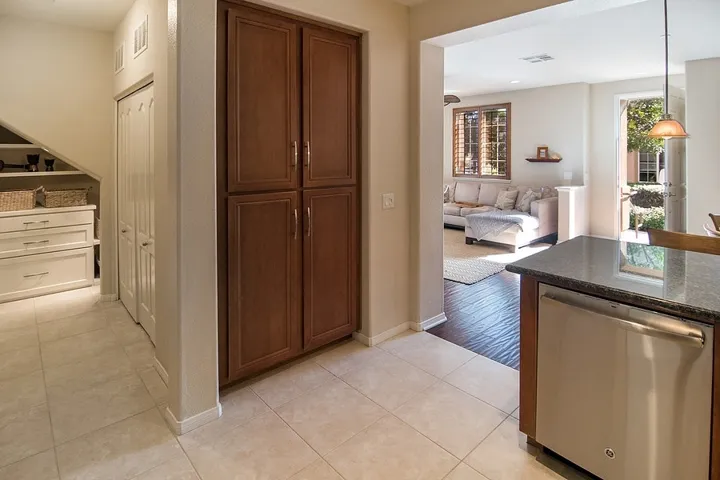 6117 Calera Place, San Diego, California 92130