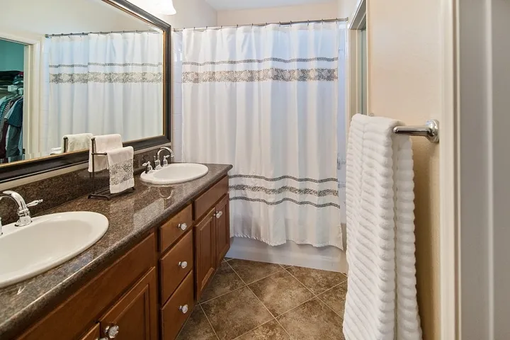 6117 Calera Place, San Diego, California 92130