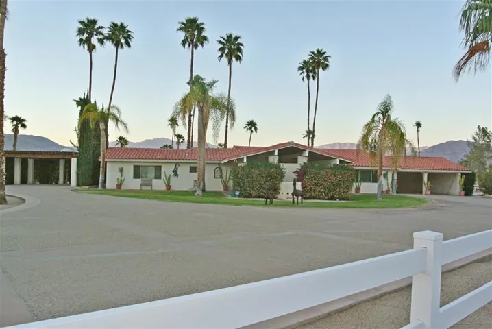 2005 Saint Vincent Drive, Borrego Springs, California 92004
