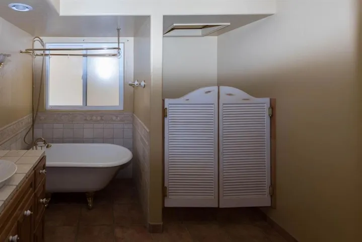 2005 Saint Vincent Drive, Borrego Springs, California 92004