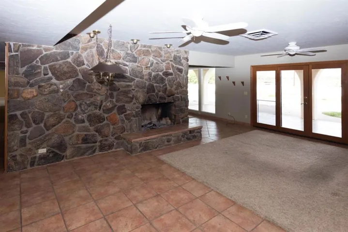 2005 Saint Vincent Drive, Borrego Springs, California 92004