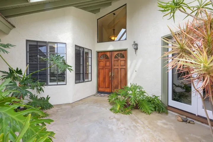 1011 Monterey Vista Way, Encinitas, California 92024