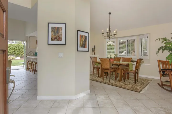 1011 Monterey Vista Way, Encinitas, California 92024