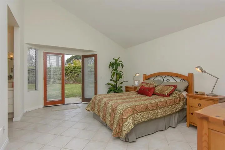 1011 Monterey Vista Way, Encinitas, California 92024