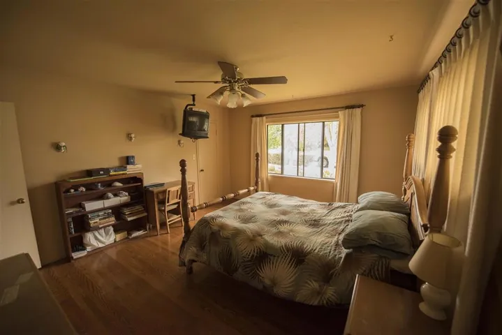 5341 E Falls View, San Diego, California 92115