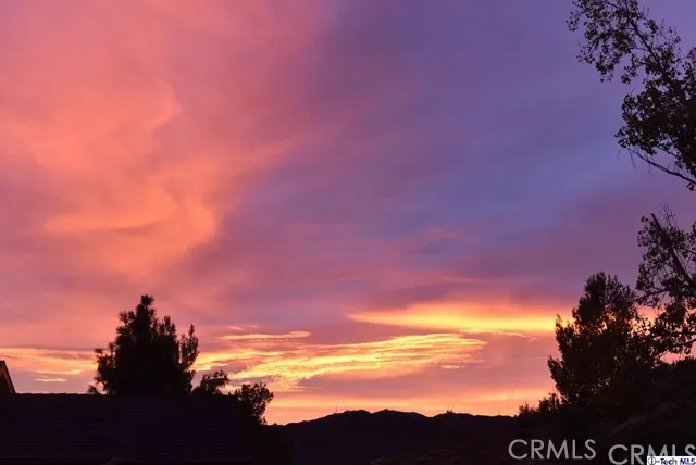 2255 Maurice Avenue, La Crescenta, California 91214