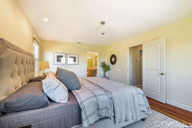 2255 Maurice Avenue, La Crescenta, California 91214