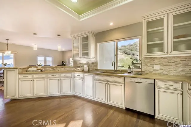2255 Maurice Avenue, La Crescenta, California 91214