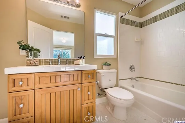 2255 Maurice Avenue, La Crescenta, California 91214