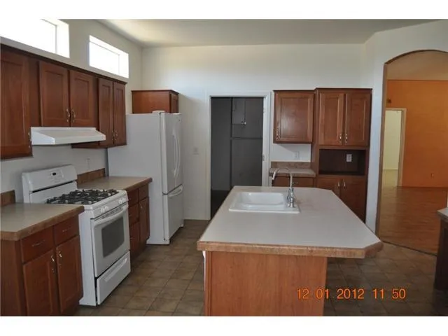 566 Tilting T Drive, Borrego Springs, California 92004