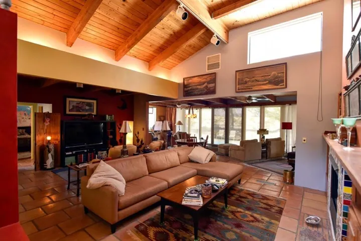 160 Montezuma, Borrego Springs, California 92004