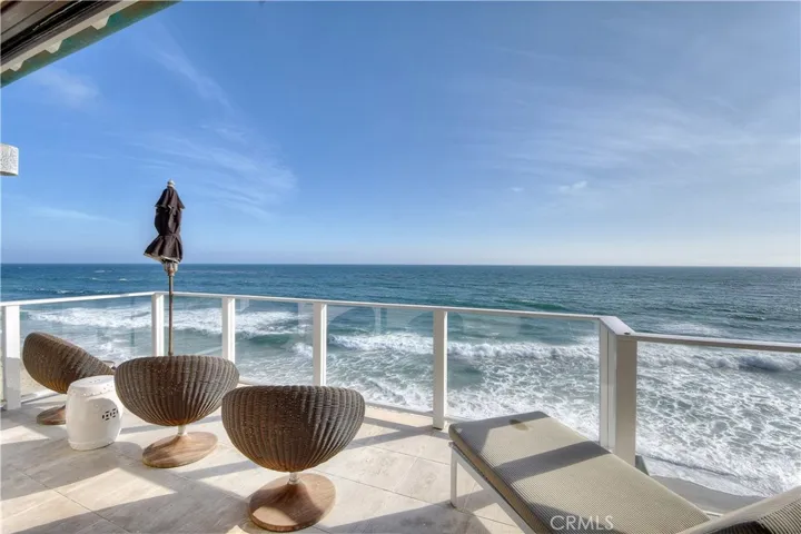160 Saint Anns Drive C, Laguna Beach, California 92651