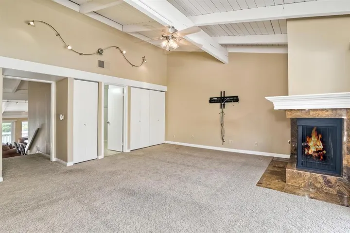 2884 Luciernaga St, Carlsbad, California 92009