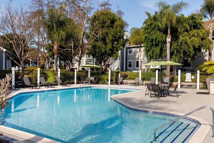 1941 Wellington Lane 7, Vista, California 92081