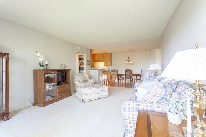 448 N Bellflower Boulevard 302, Long Beach, California 90814