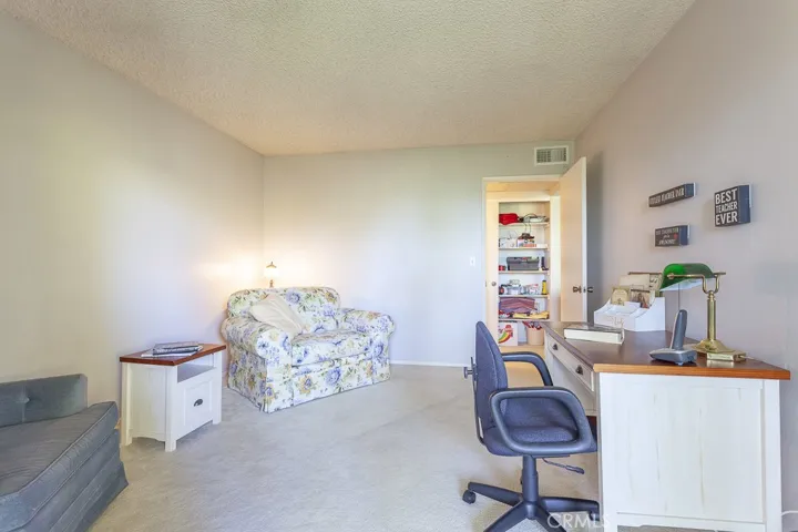 448 N Bellflower Boulevard 302, Long Beach, California 90814