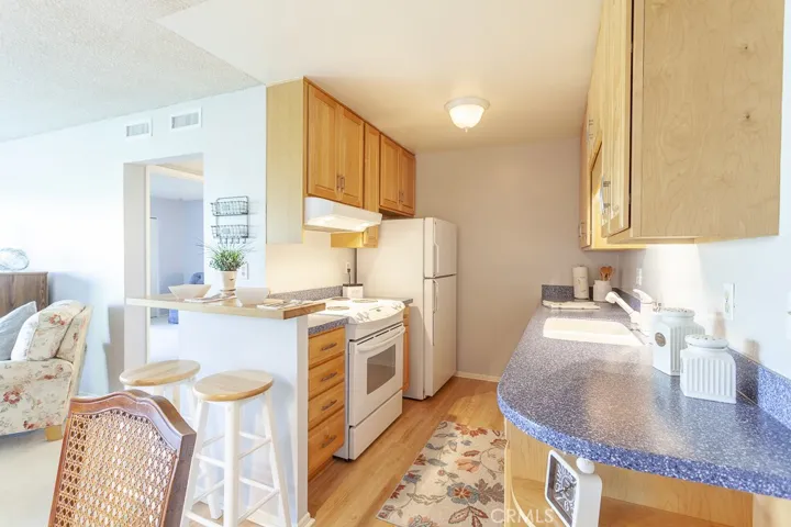 448 N Bellflower Boulevard 302, Long Beach, California 90814