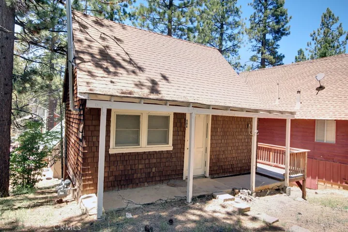 688 Main Street, Big Bear, California 92315