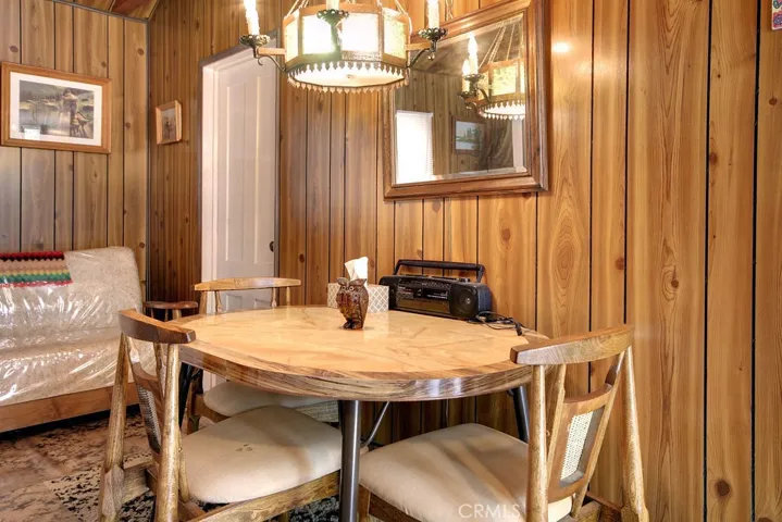 688 Main Street, Big Bear, California 92315