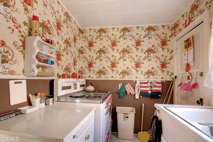 688 Main Street, Big Bear, California 92315