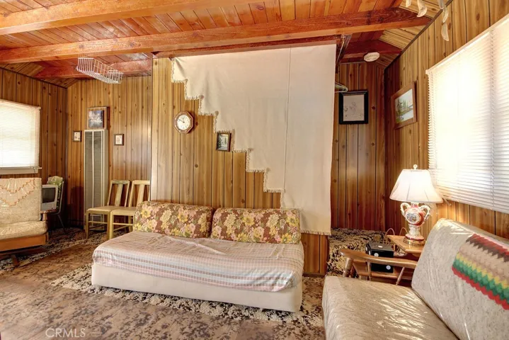688 Main Street, Big Bear, California 92315