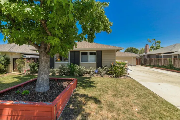 371 Lowell Drive, Santa Clara, California 95051