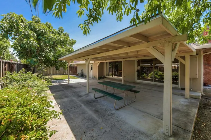 371 Lowell Drive, Santa Clara, California 95051