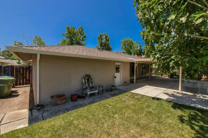 371 Lowell Drive, Santa Clara, California 95051