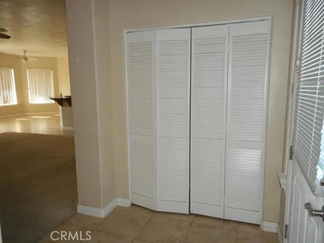 9990 9th Avenue, Hesperia, California 92345