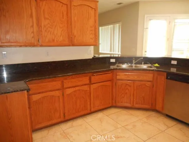 9990 9th Avenue, Hesperia, California 92345