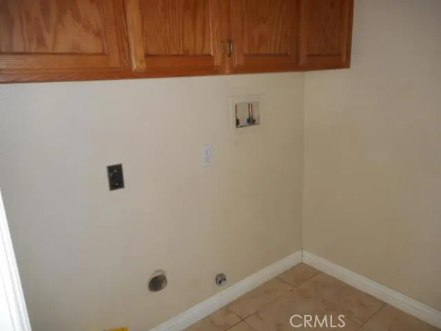 9990 9th Avenue, Hesperia, California 92345