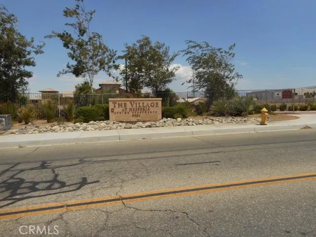 9990 9th Avenue, Hesperia, California 92345