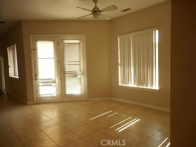 9990 9th Avenue, Hesperia, California 92345