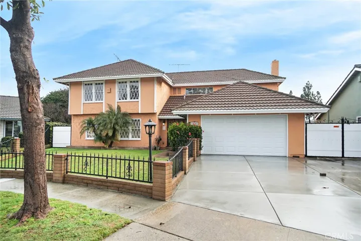 17782 Santa Gertrudes Circle, Fountain Valley, California 92708