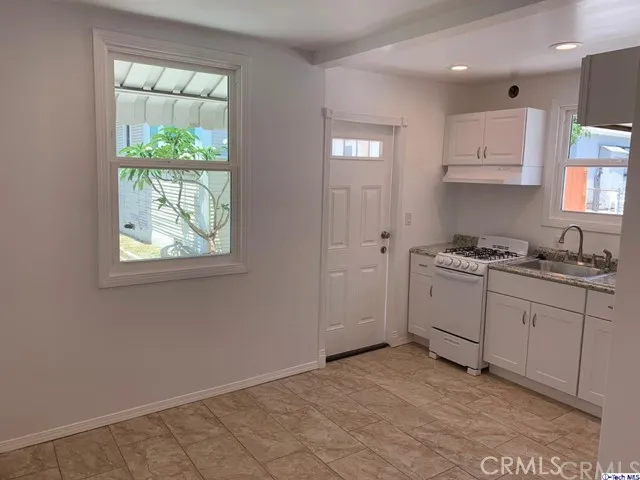 410 N Adams Street B, Glendale, California 91206
