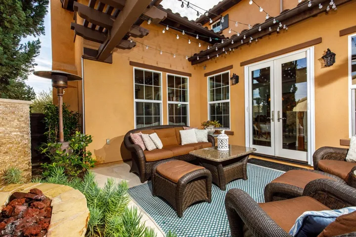7086 Corintia St, Carlsbad, California 92009