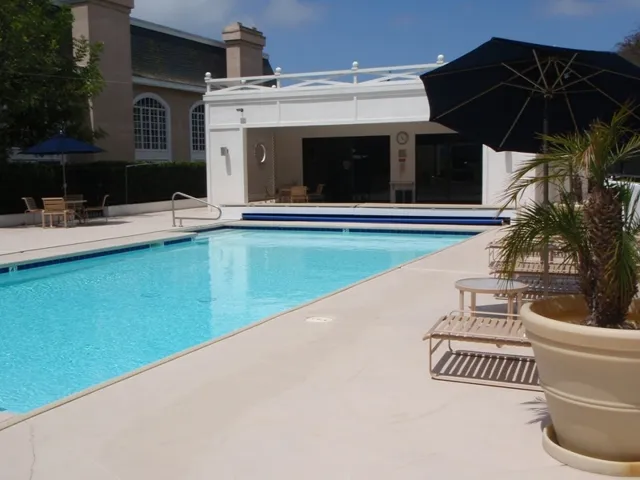 7499 Via De Fortuna, Carlsbad, California 92009