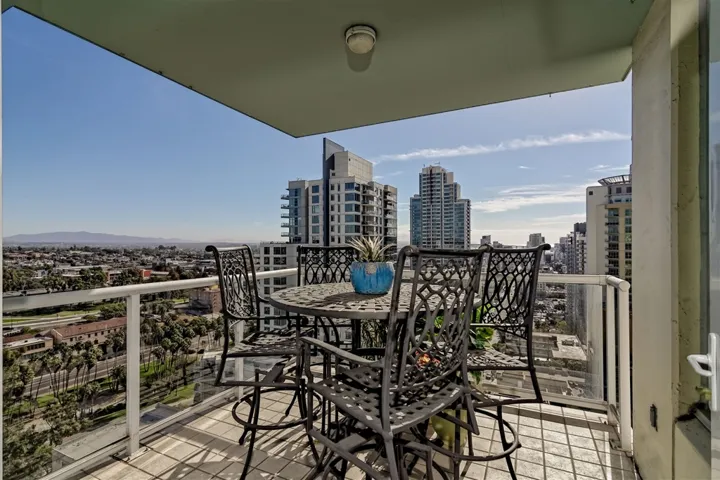 850 Beech St 1702, San Diego, California 92101