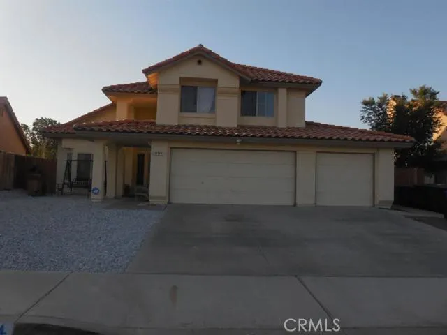 13560 Boxwood Lane, Victorville, California 92392