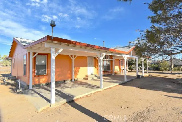 10176 Chaparral Road, Phelan, California 92371
