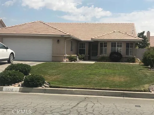 18330 Lakeview Drive, Victorville, California 92395