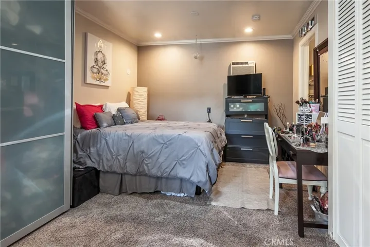 209 N Grove Street, Redlands, California 92374